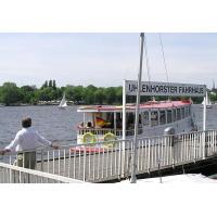 2250_P5260009 Anleger Uhlenhorster Fährhaus - Hamburger Aussenalster. | Alsterschiffe - Fahrgastschiffe auf der Alster und den Hamburger Kanälen.